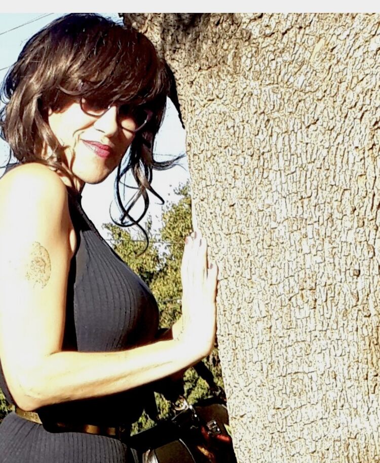  46987336  Sofiya, 49 ,    Beverly Hills