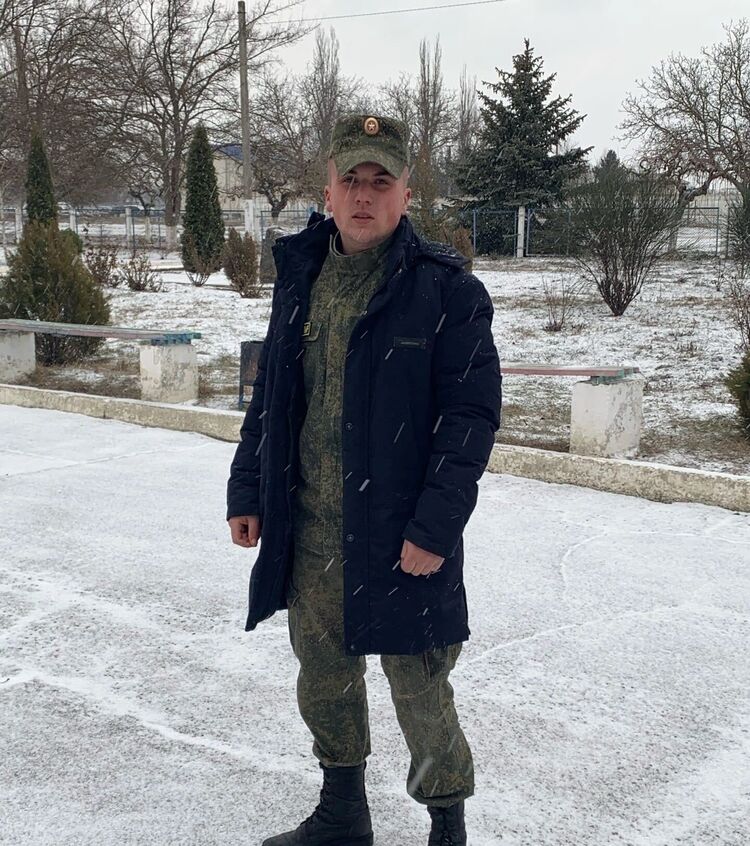  48226996  , 24 ,    