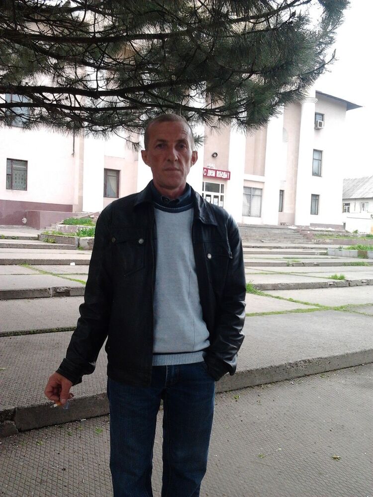  6681536  Valera, 54 ,    