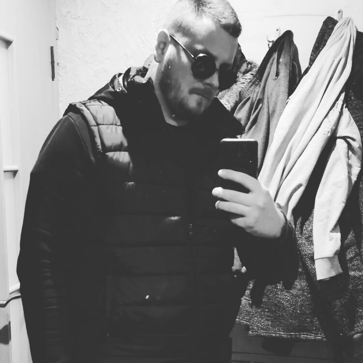  ,   Oleg, 30 ,   ,   