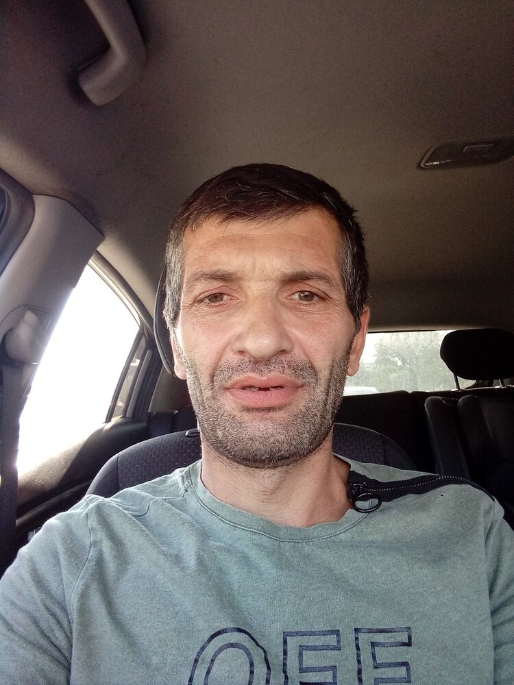  52791616  Giorgi, 47 ,    --