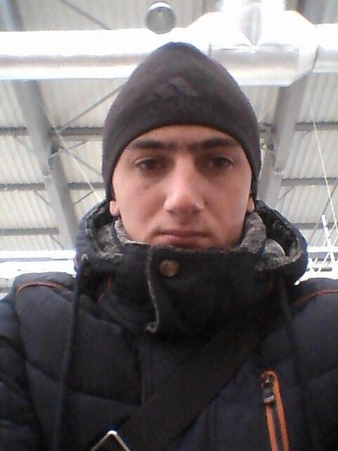  11517126  Camal, 26 ,    