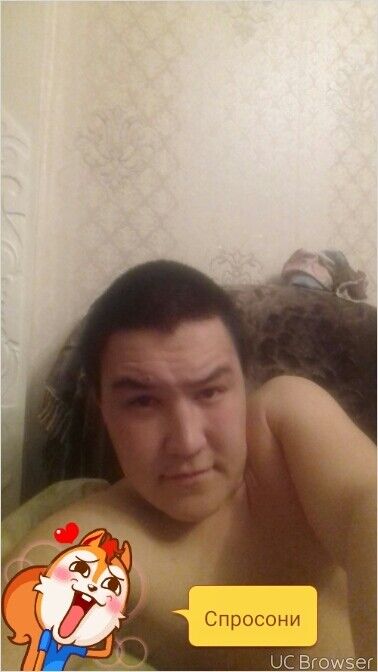  ,   Alex, 37 ,   