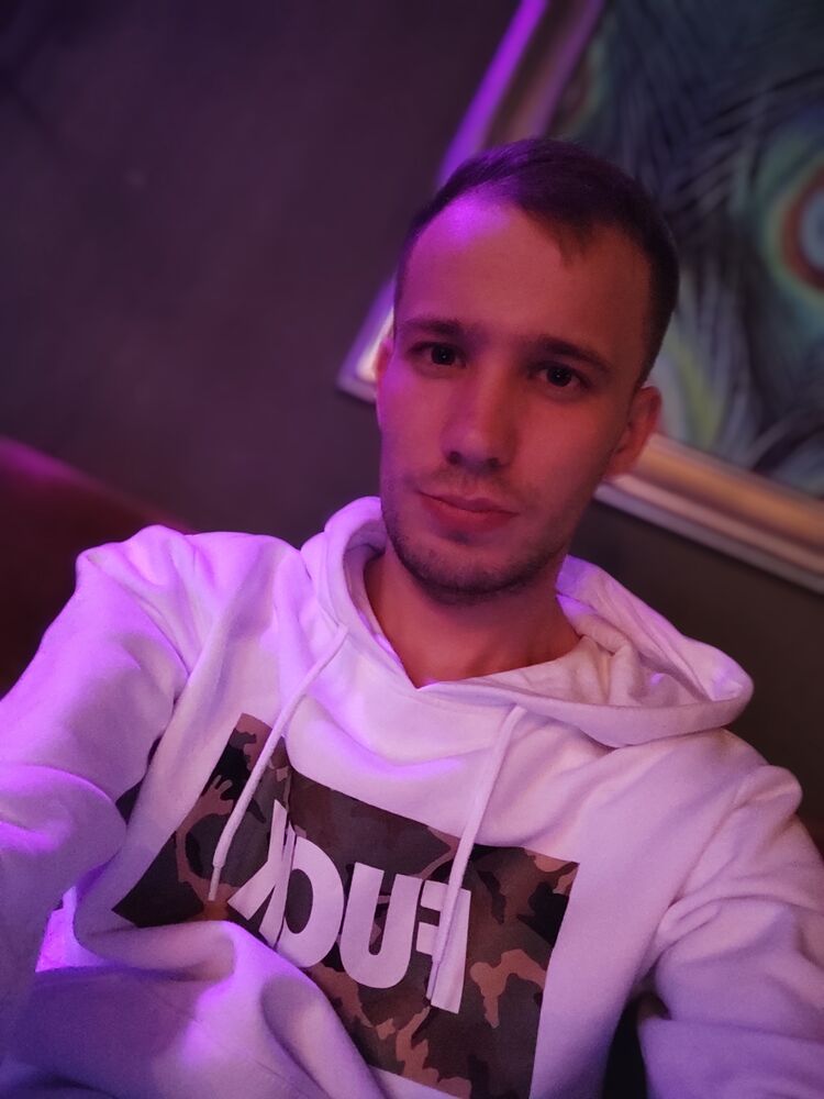  22714336  Vyacheslav, 32 ,    