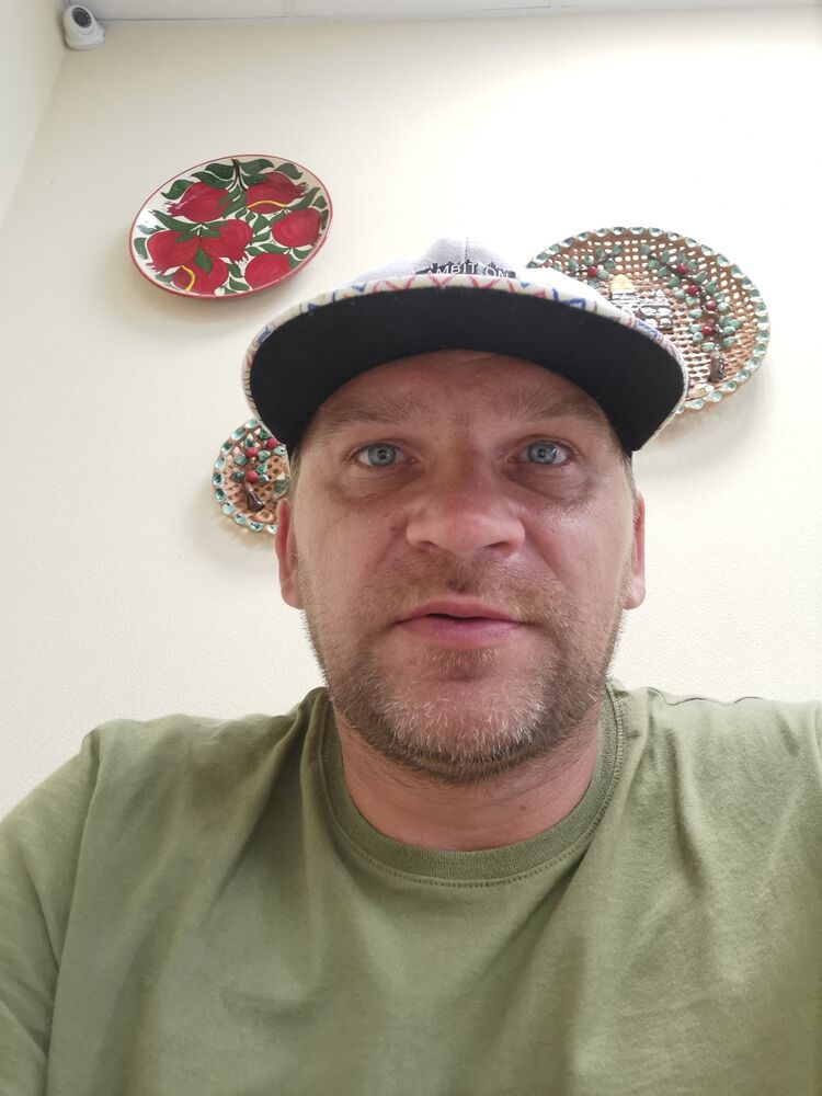  -,   , 44 ,   ,   