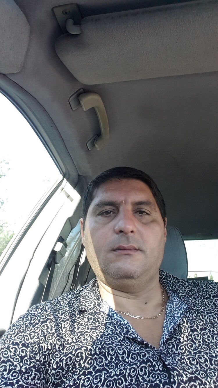  29519876  Ilqar, 47 ,    