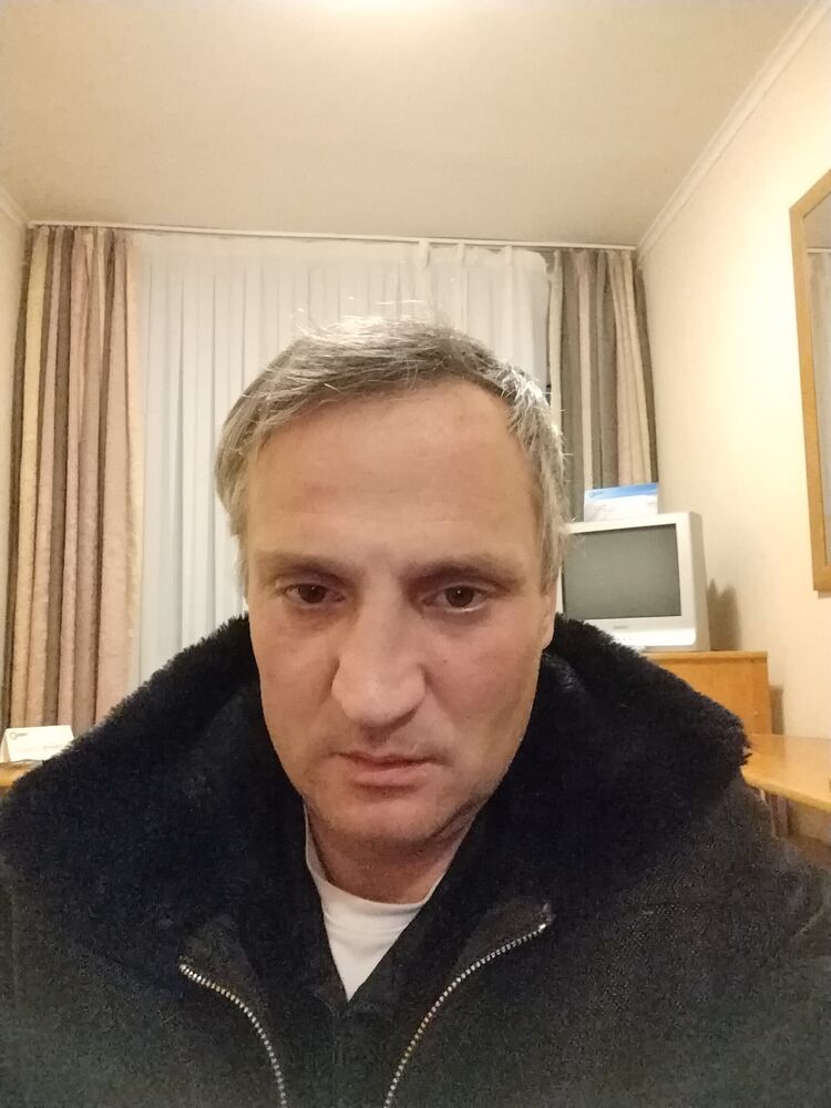  40373246  Sergey, 49 ,    