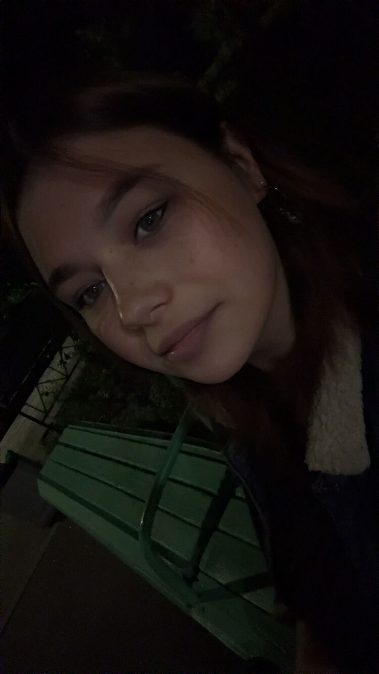  54535756  , 23 ,    -