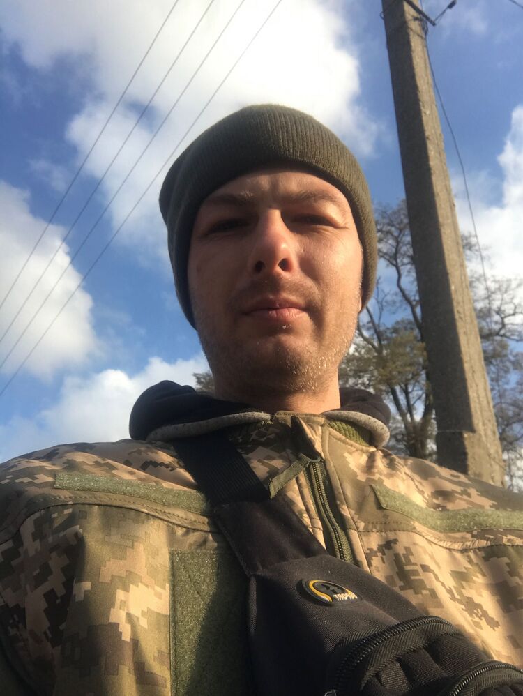 49743526  , 34 ,    