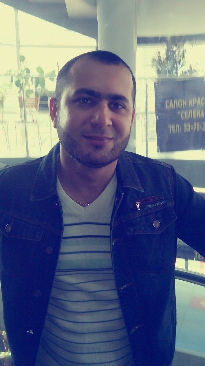  11890396  Nazar, 37 ,    -