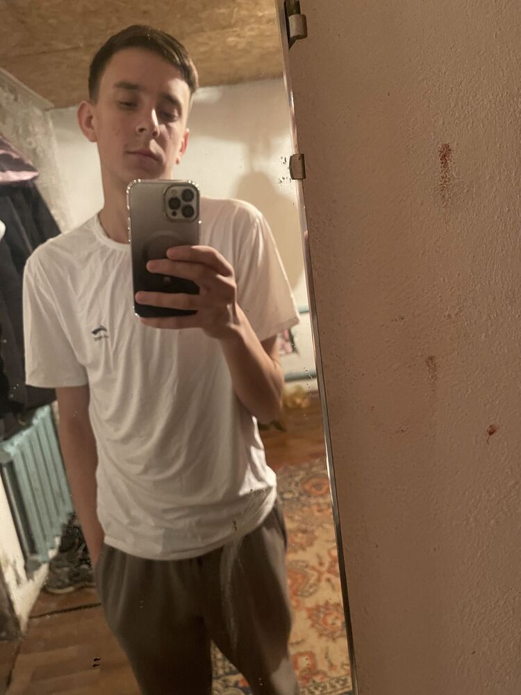 ���� 31626316 ����� ˸��, 22 ����, ���� ���������� � �������