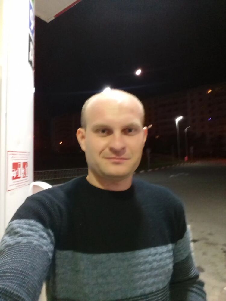   ,   Viktor, 32 ,   ,   , c , 