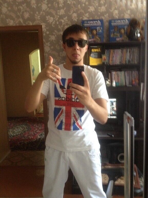  5436546  , 32 ,    -