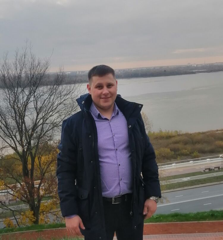   ,   Alex, 30 ,     , c , 