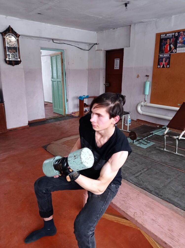  ,   , 20 ,   c 