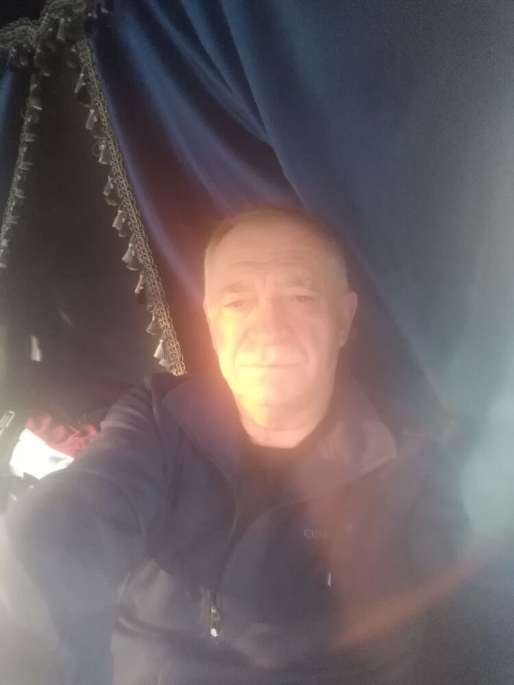  22774496  , 65 ,    