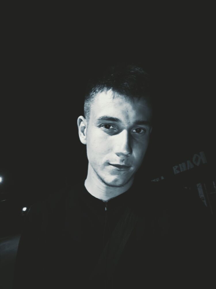  51066006  Kirill, 22 ,    