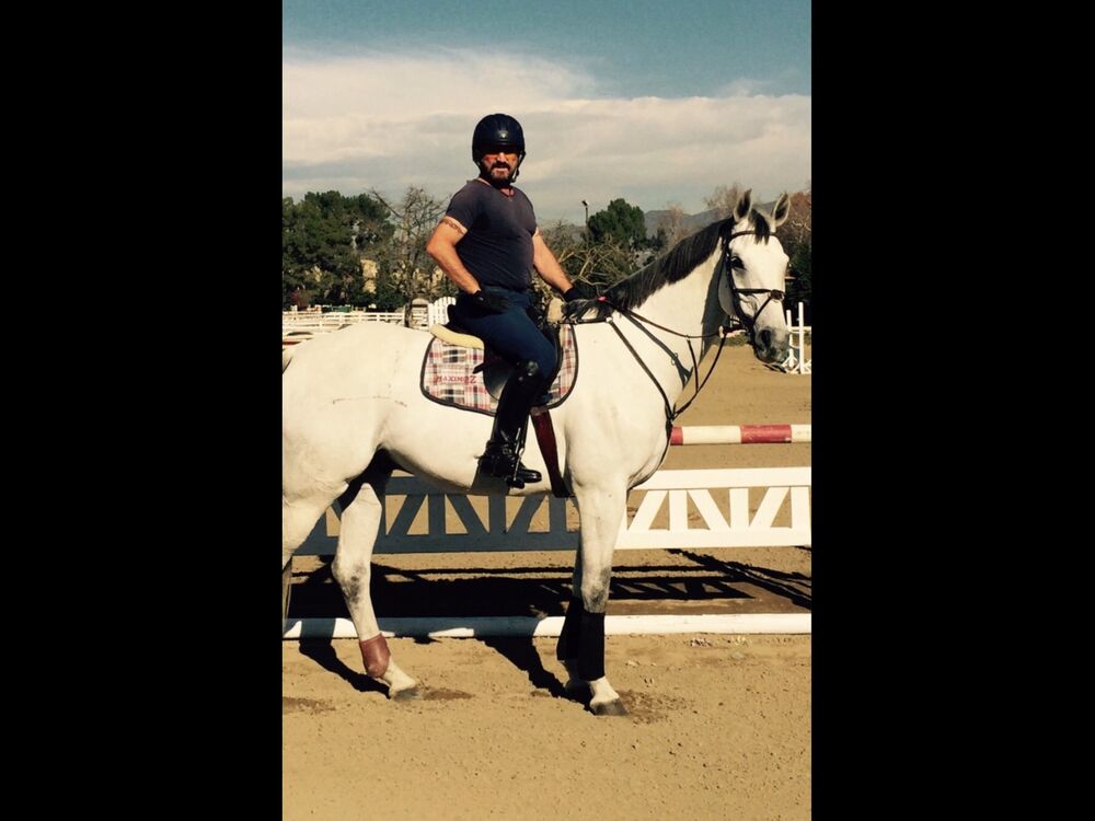  41873166  , 52 ,    Malibu