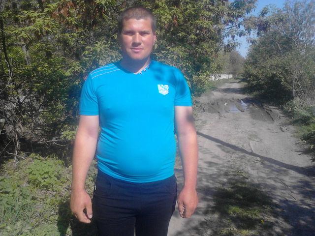  ,   Slavik, 38 ,   ,   , c 