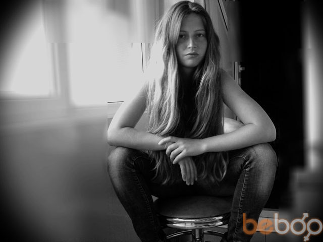  853536  UbA, 34 ,    