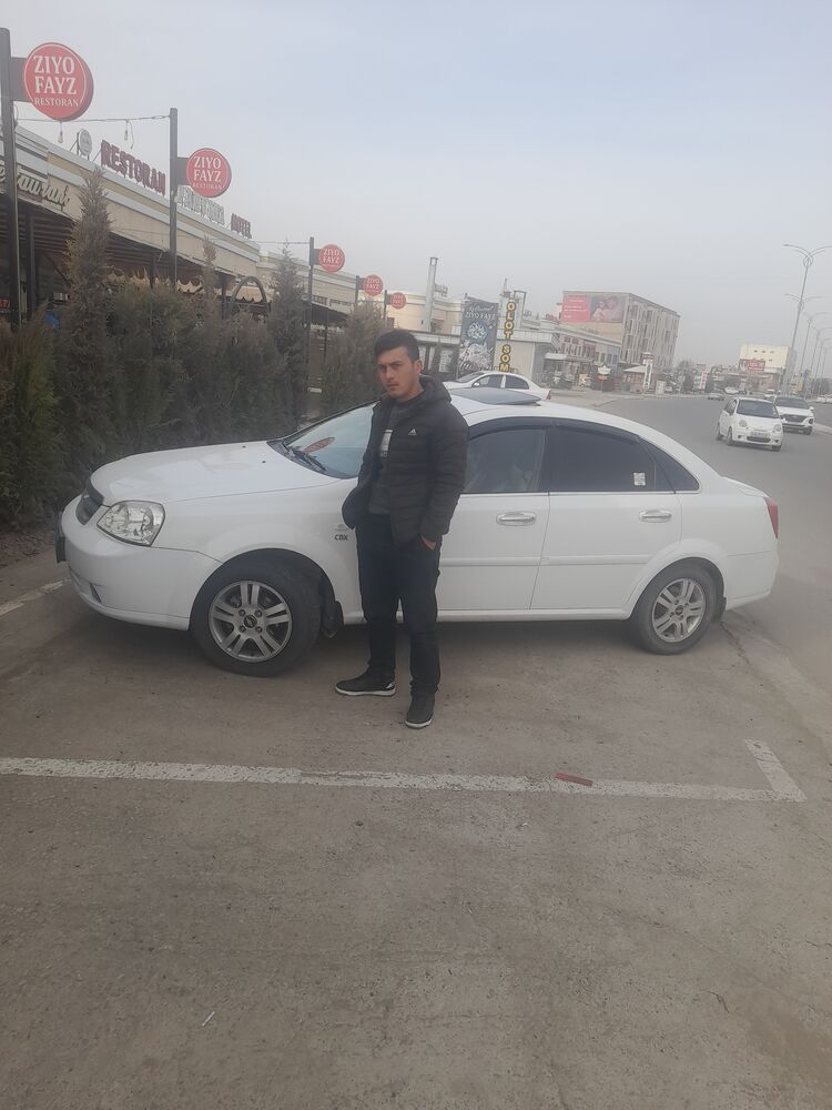  41781646  , 30 ,    