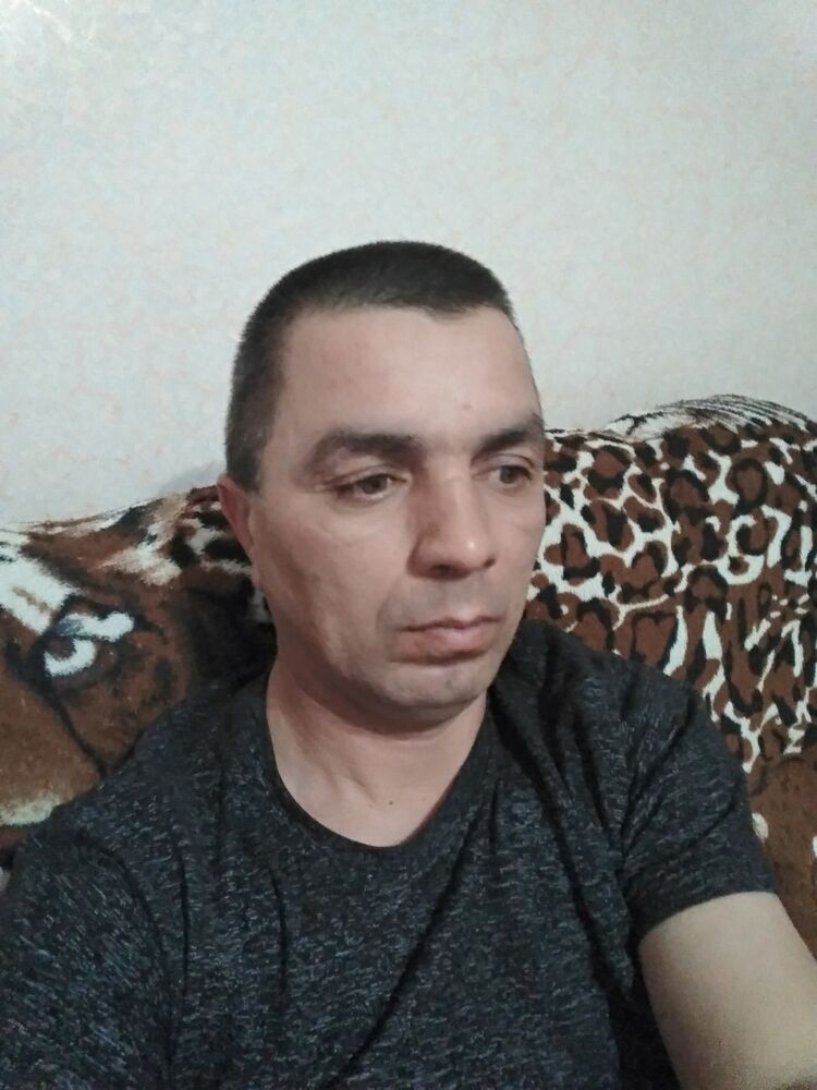  ,   Mihail, 49 ,   ,   , c 