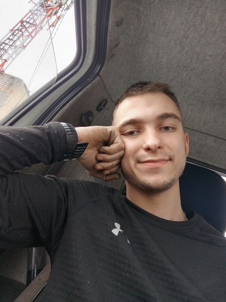  31995836  , 23 ,     