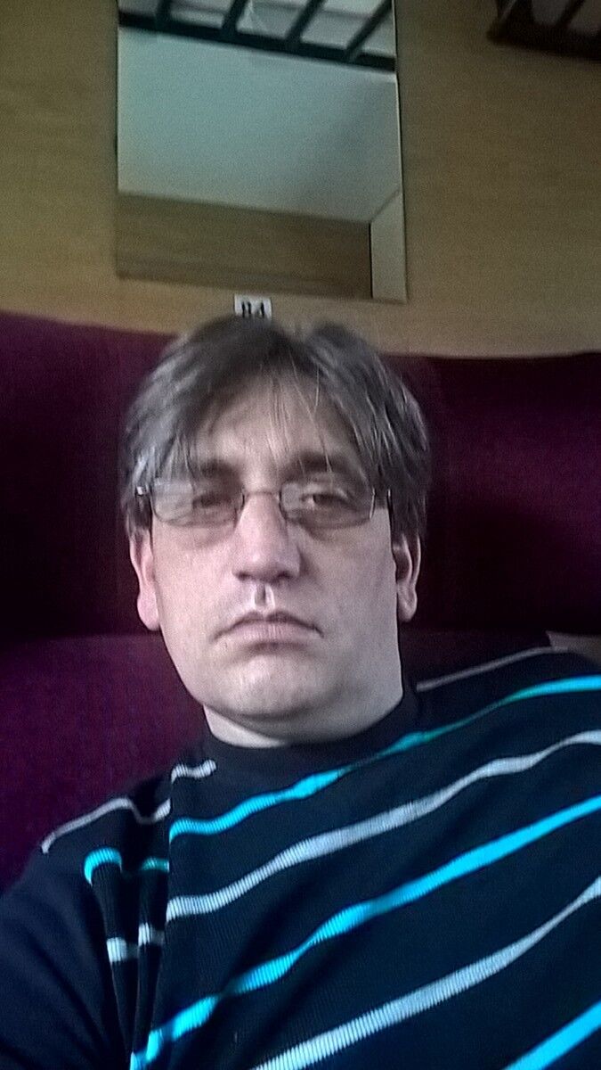  6455106  Veselin, 47 ,    