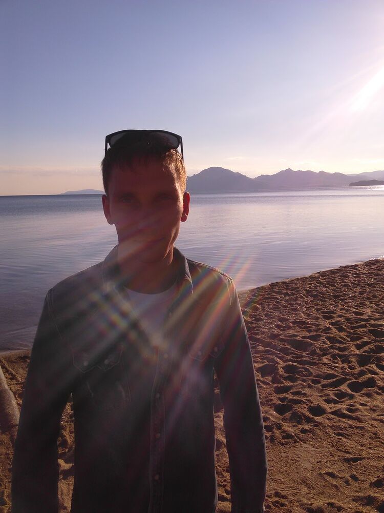  8011766  PETYA, 36 ,    