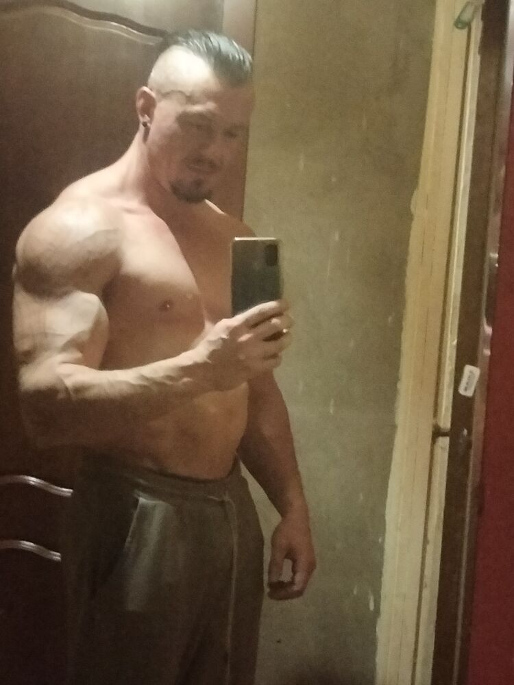  24248936  , 44 ,     