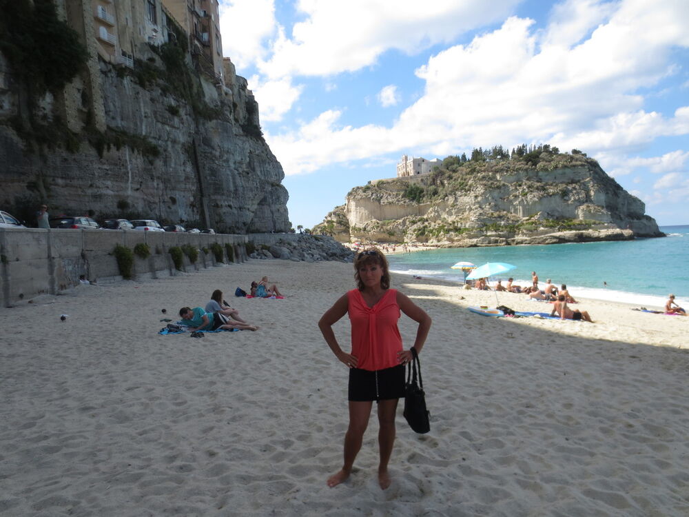  6926756  Tanya, 60 ,    Correggio