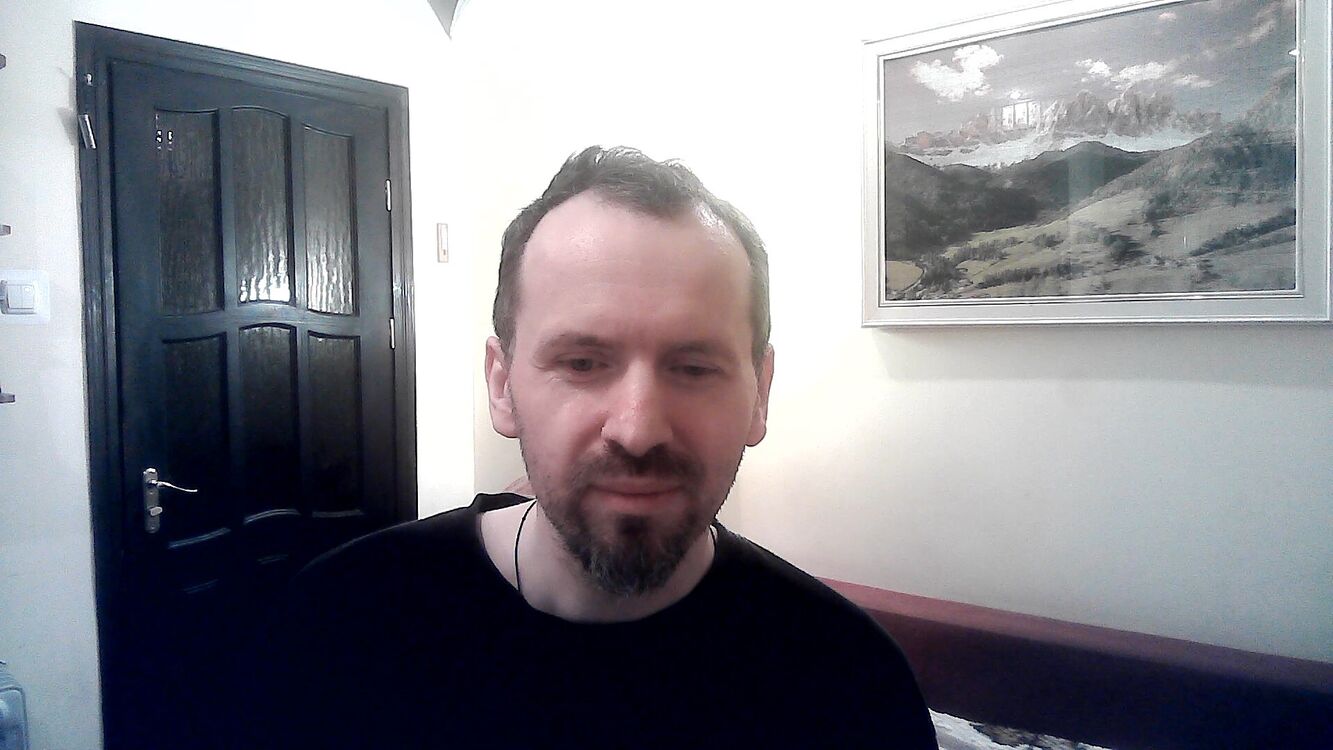  43814076  Alex, 44 ,    