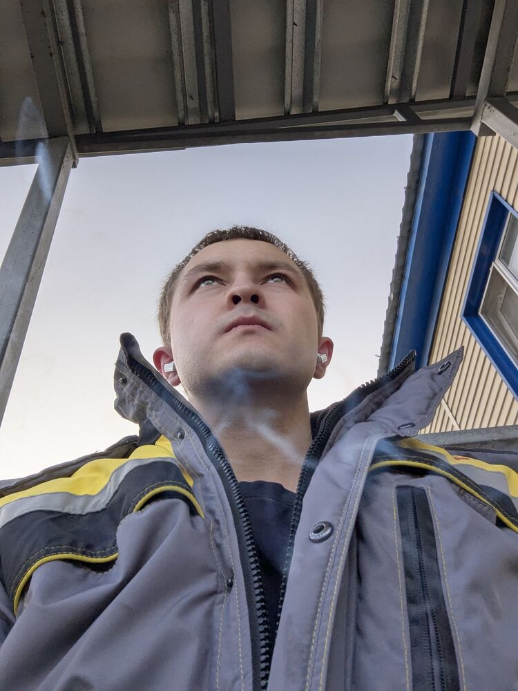  54420966  Daniel, 28 ,    