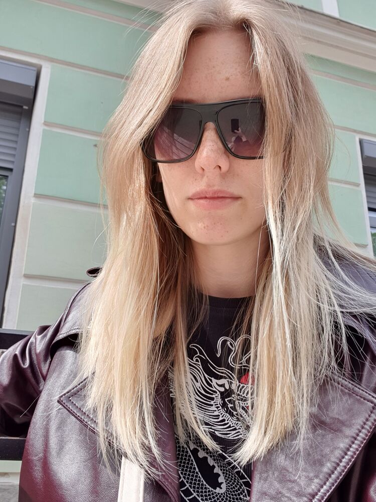 ���� 27698196 ������� ���������, 24 ����, ���� ���������� � �����-����������