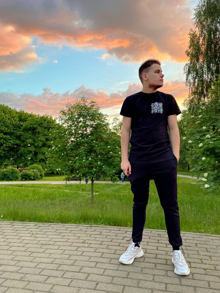  ,   , 28 ,   ,   