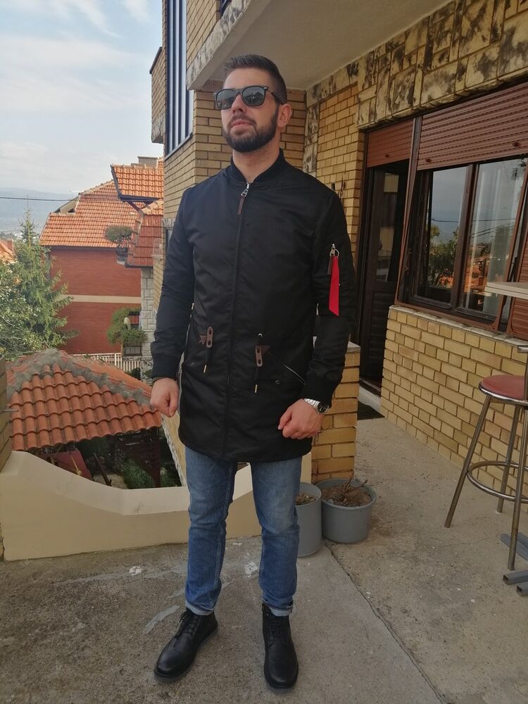  17899506  Aleksandar, 29 ,    