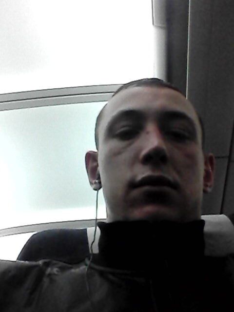 ,   Viktor, 26 ,   ,   