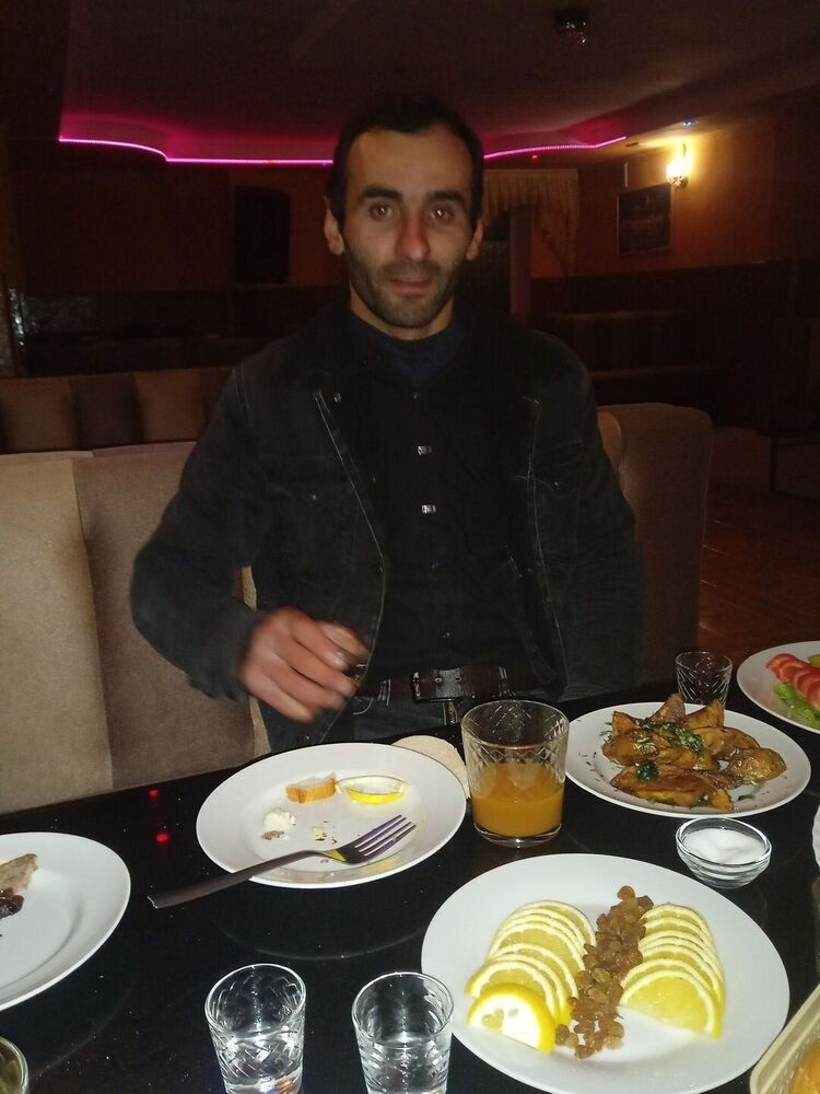 ���������� �����, ���� ������� Sargis, 39 ���, ������������ ��� ������, ����� � ���������, c�������� ���������, ���������