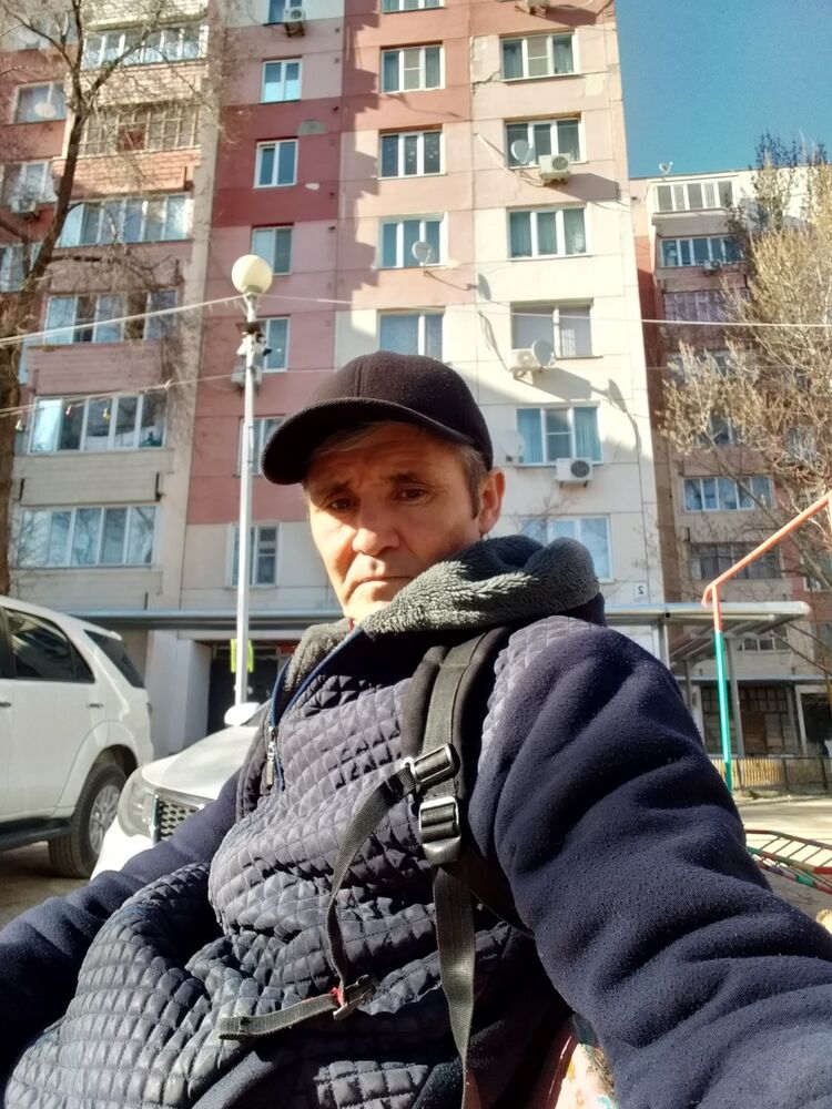  Targu Jiu,   , 50 ,   ,   , c 