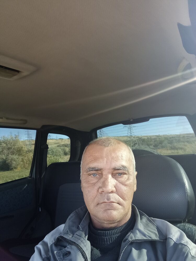  48913286  , 53 ,    