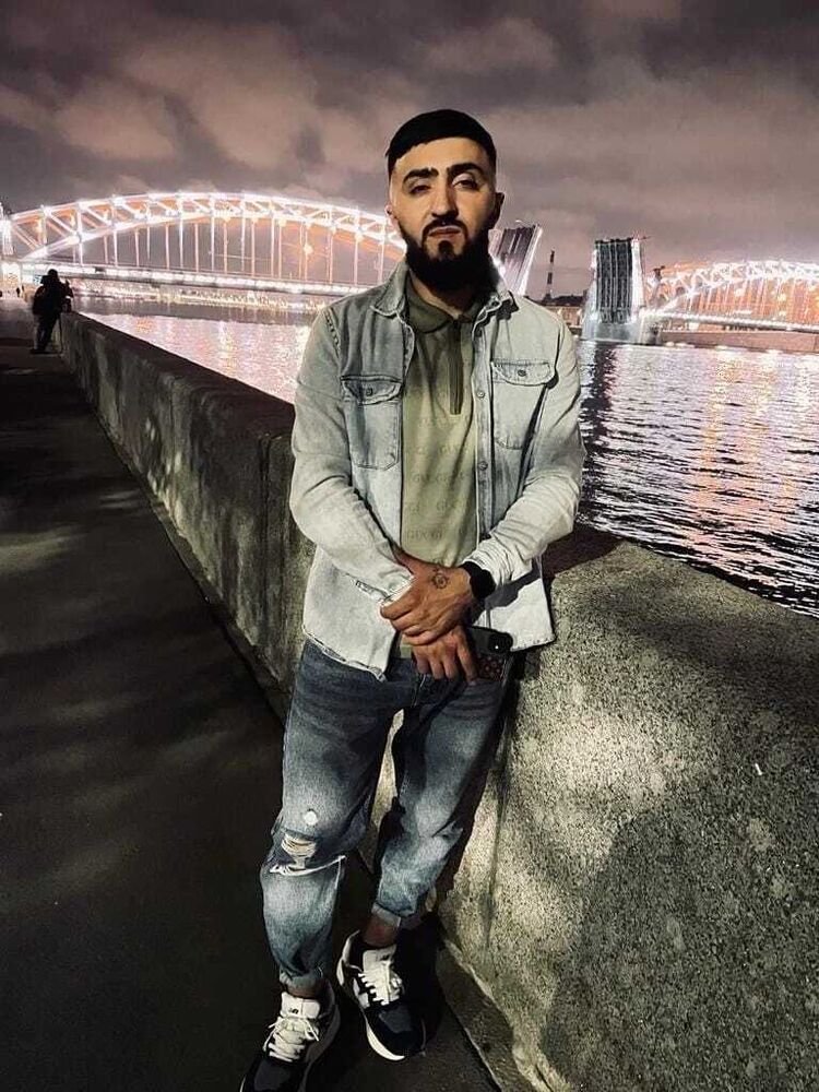  44364446  , 31 ,    -