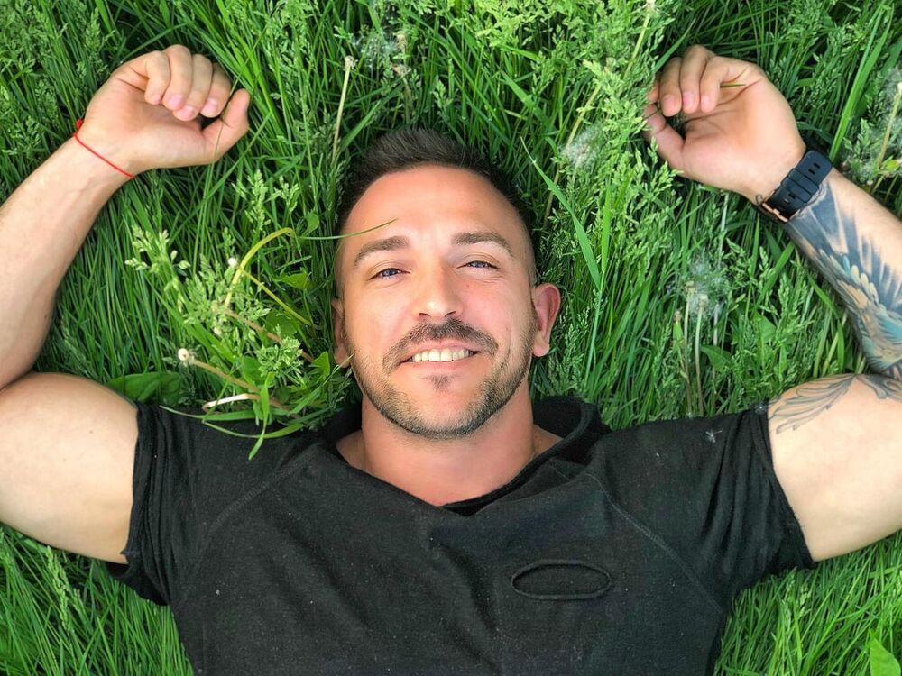 ���� 48205696 ������� Alexander, 32 ����, ���� ���������� � ������