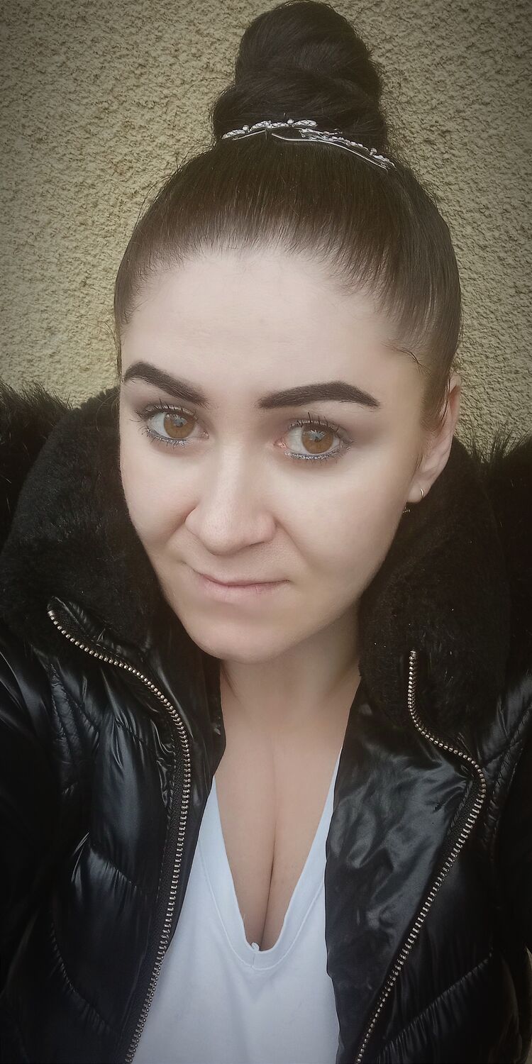  48305386  , 33 ,    