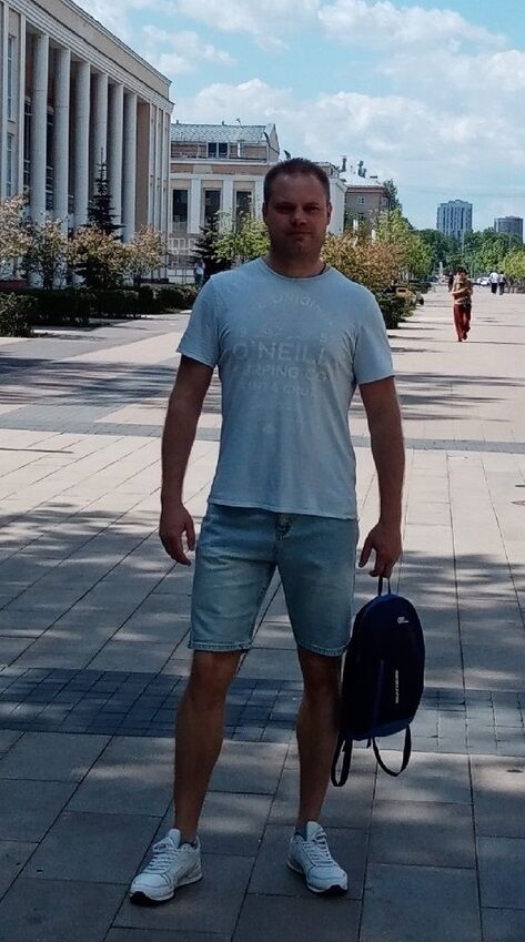 43364326  Zhenya, 41 ,    