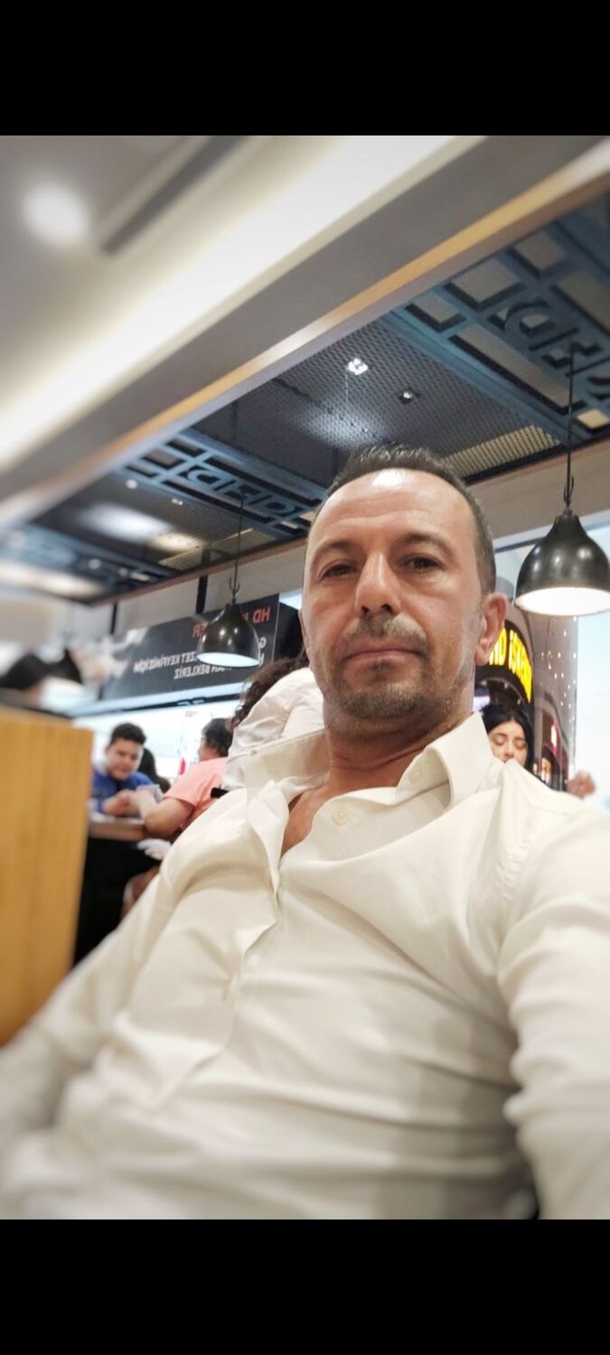 48297356  Tayfun, 38 ,    