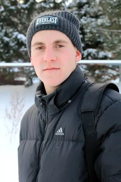  46774616  Vladimir, 32 ,    --