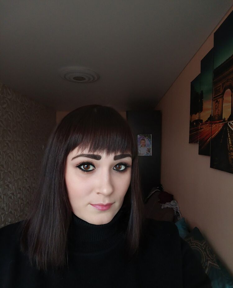  46761906  Elena, 41 ,    