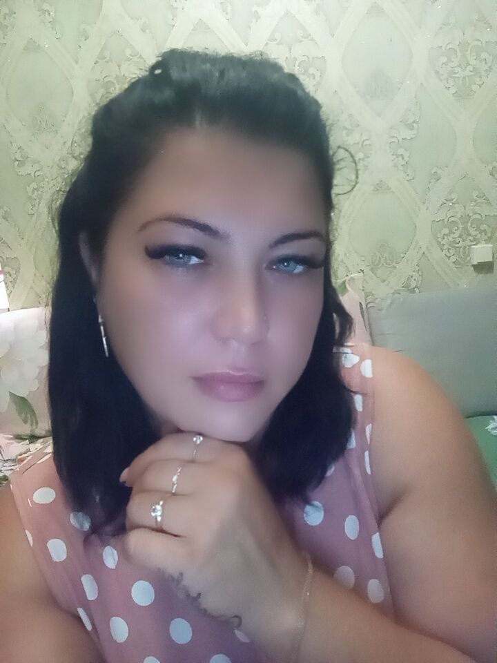  52845596  , 35 ,    -
