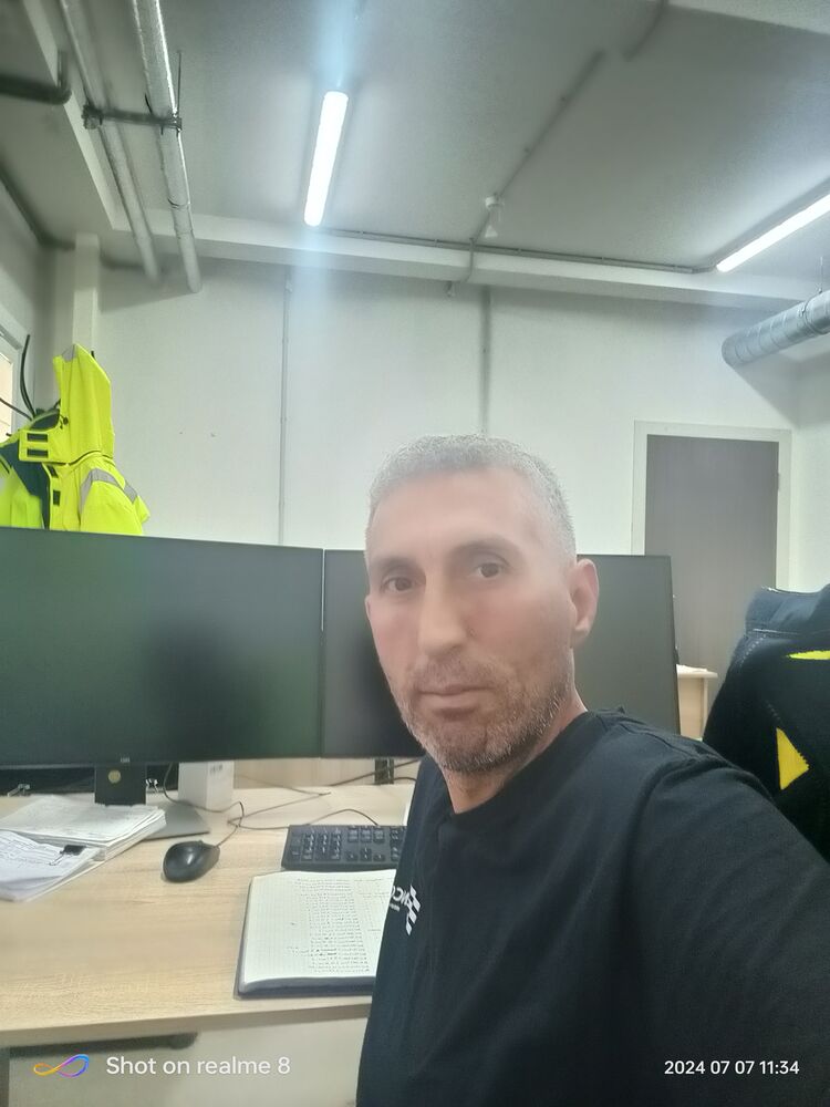  44447356  , 44 ,    