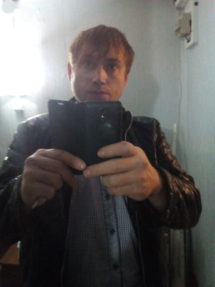  -,   Kolya, 37 ,  